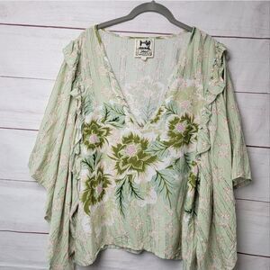 Jaase Light Green Floral V-Neck Ruffle Sleeve Top